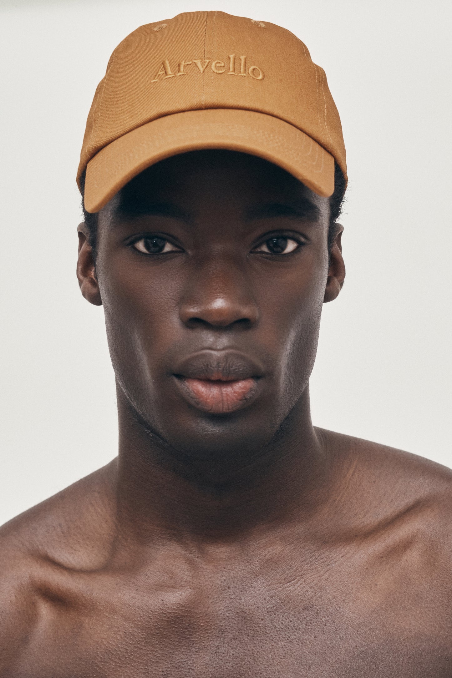 Burnt caramel unstructured hat